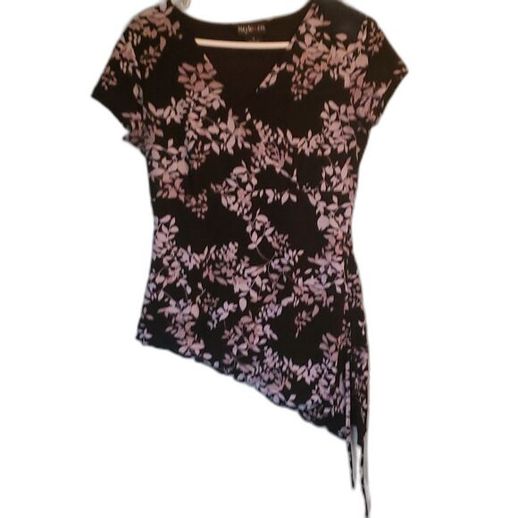 Style & Co. Women’s S Black Floral Asymmetrical Hem Blouse Casual Chic - Picture 2 of 3